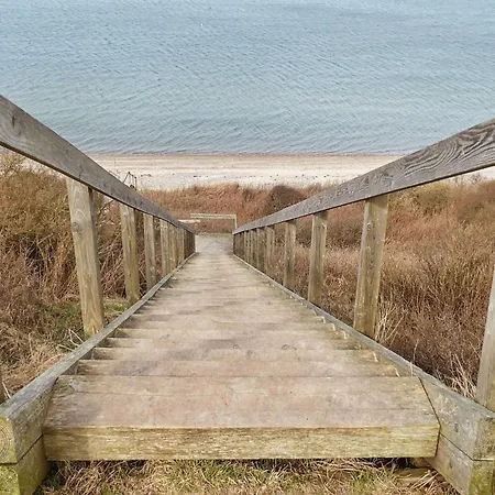 8 Person In Struer-by Traum Humlum